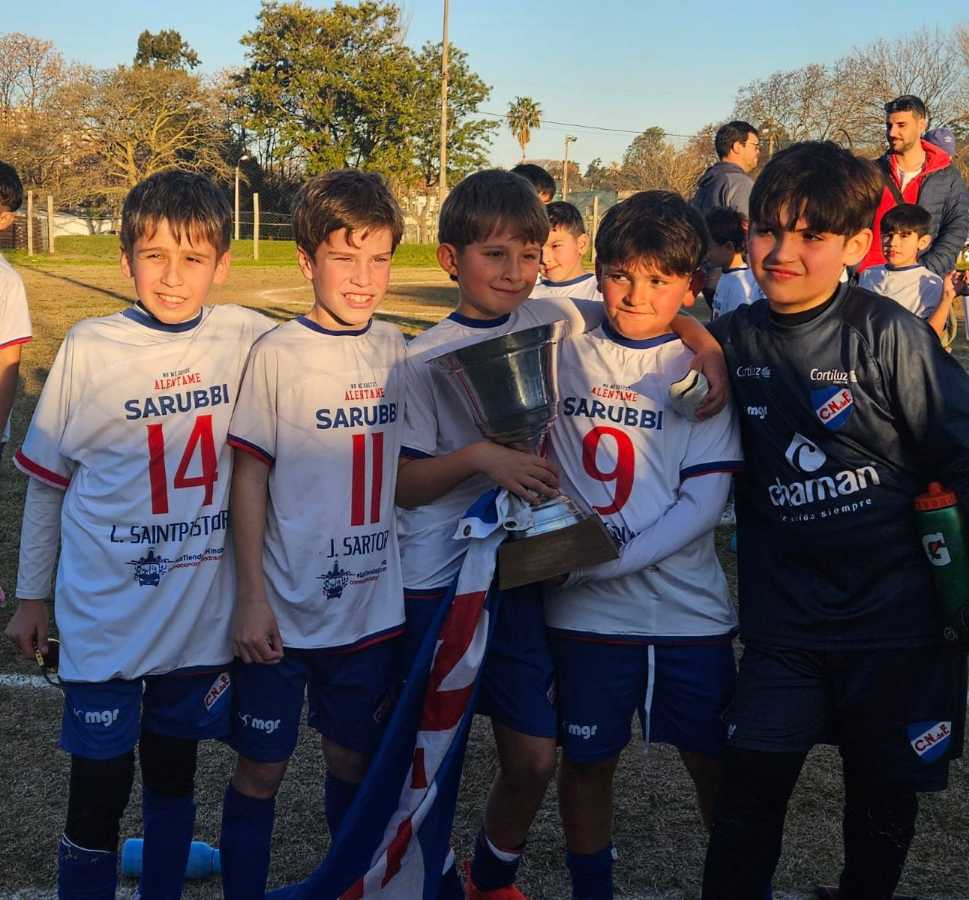 NACIONAL Categoría 2016 - Campeón Apertura AUFI 2025